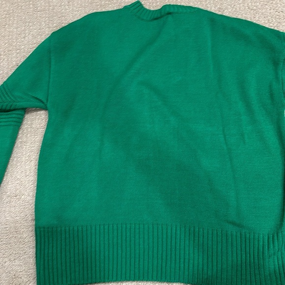Top Shop Kelly Green sweater size 8-10 US - Picture 5 of 5
